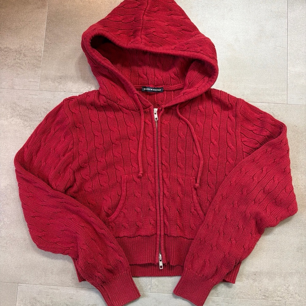 Brandy Melville Burgundy Knit Cropped Women’s Zip-Up Hoodie One Size